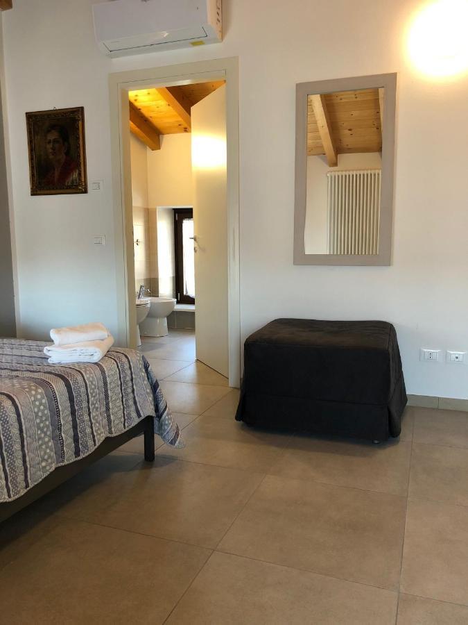 La Casa Della Ada Hotel Castelnuovo del Garda Exterior foto